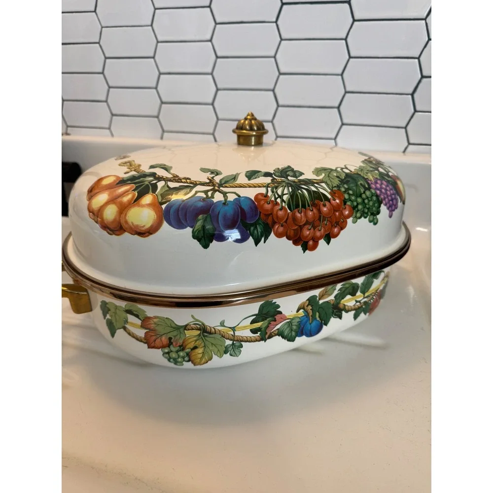 Vintage Fruit Motif Enamelware Roasting Pan with Lid and Rack Brass Handles - Picture 5 of 12